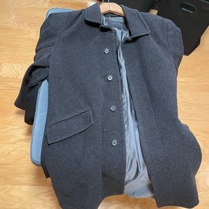Banana Republic wool blend overcoat. Black/grey mix. Size L. Mens